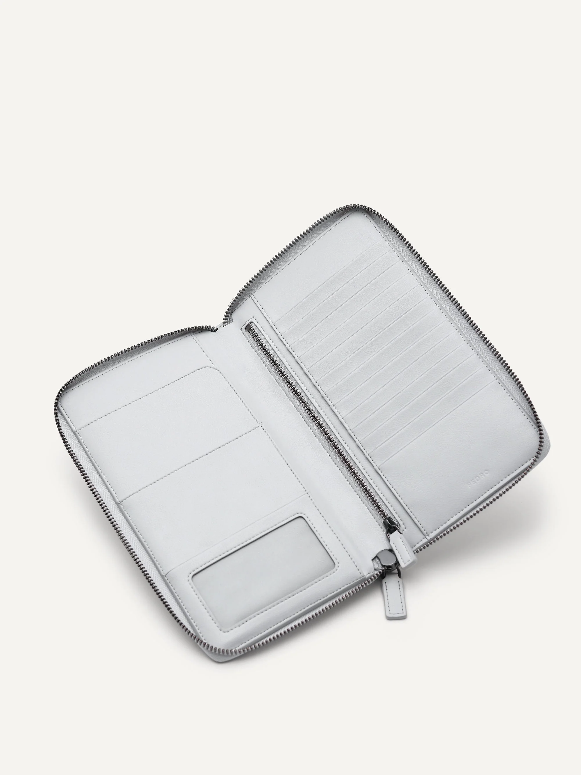 Oliver Leather Travel Organizer - Image 4