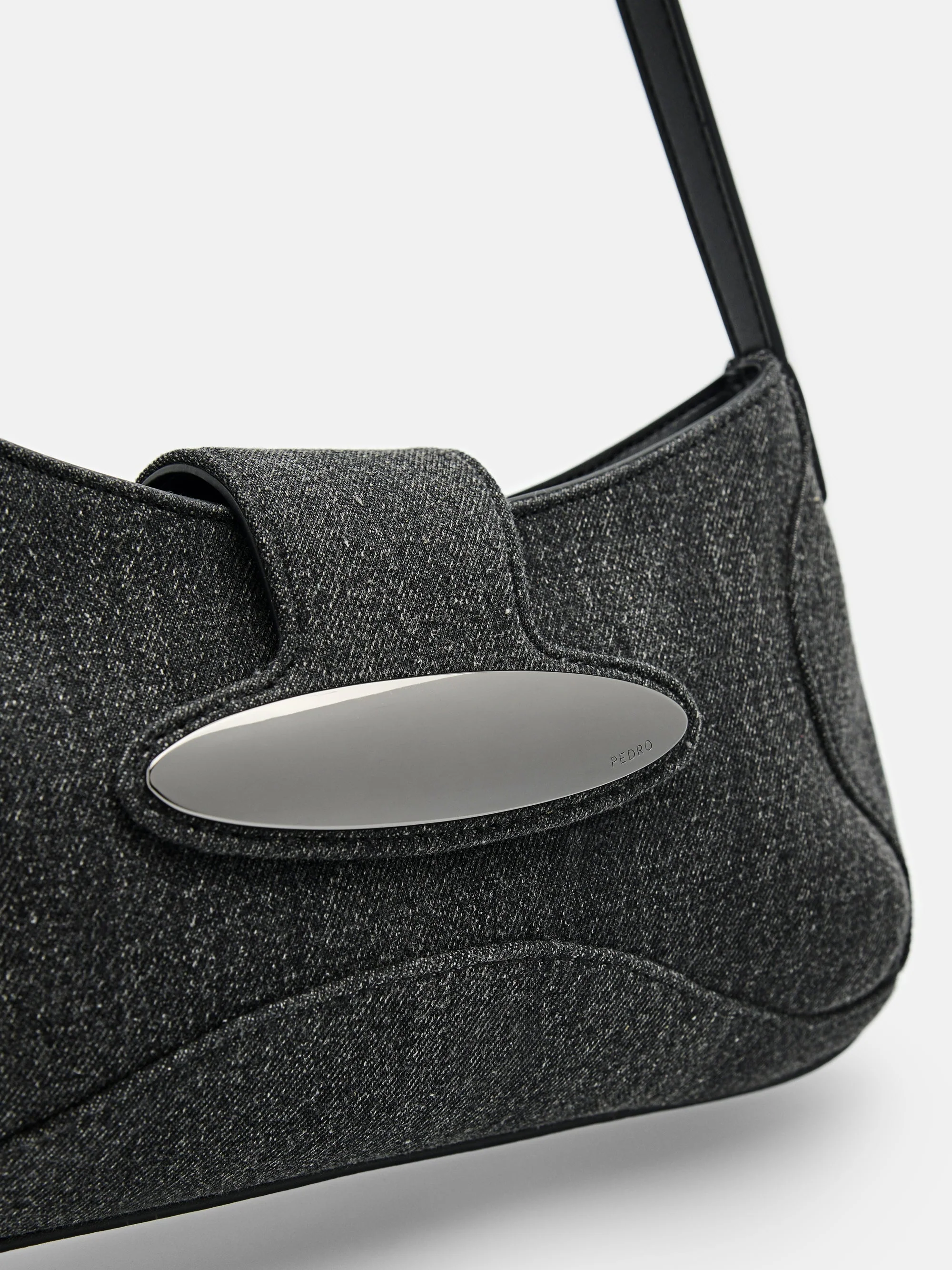 Dione Shoulder Bag - Image 5